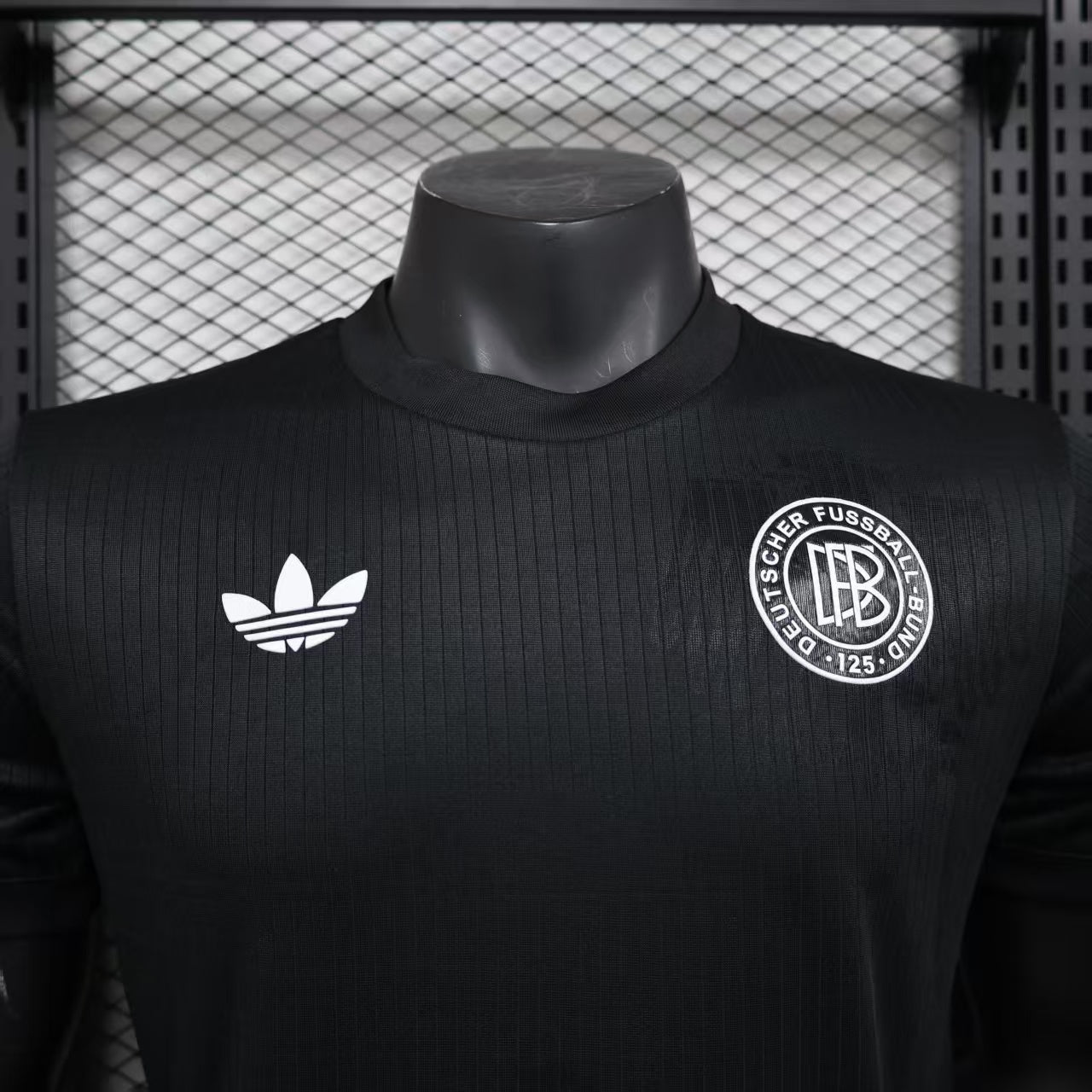Camiseta Alemania 125 años Negra - Versión Jugador
