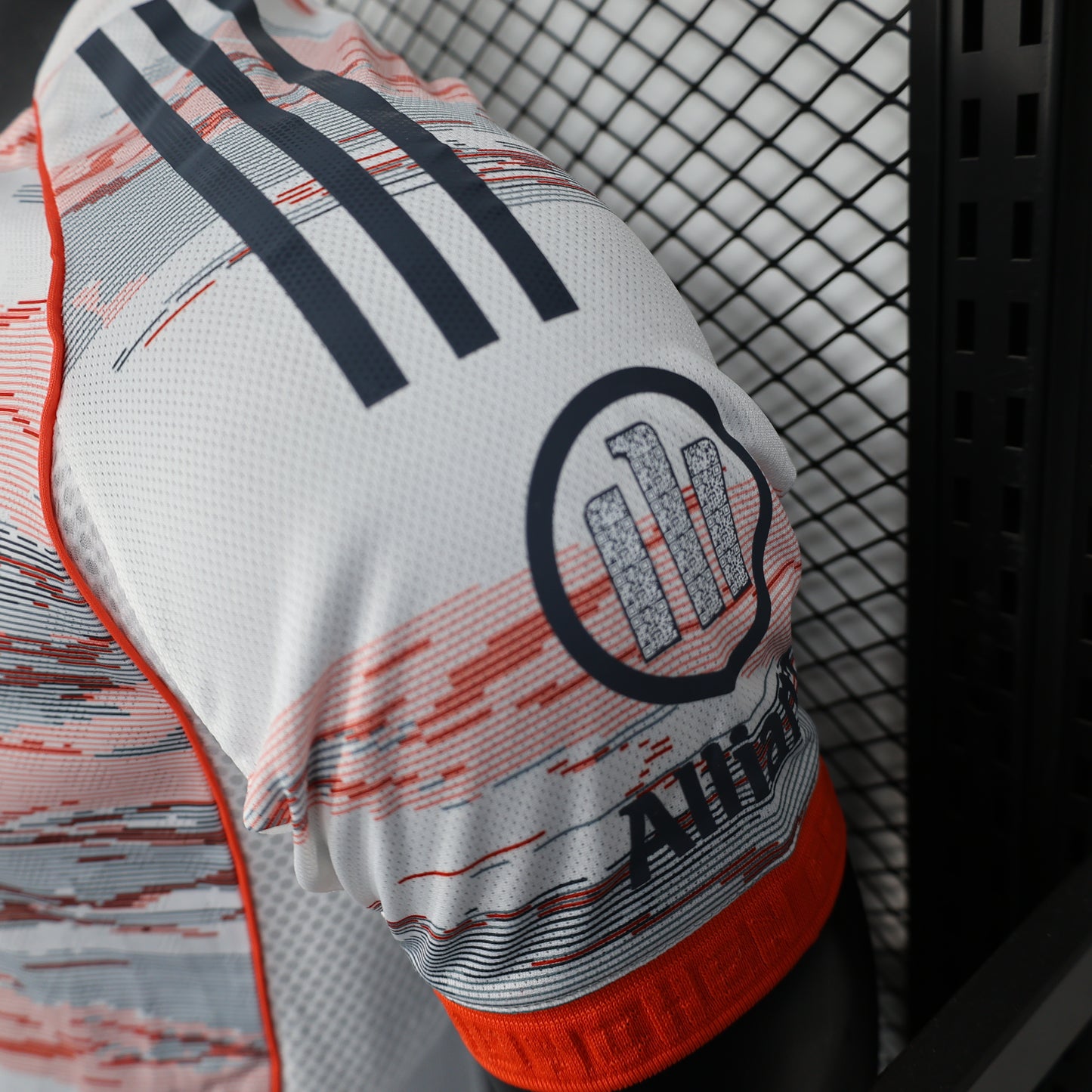 Camiseta Bayern Múnich Visita 25/26 - Versión Jugador