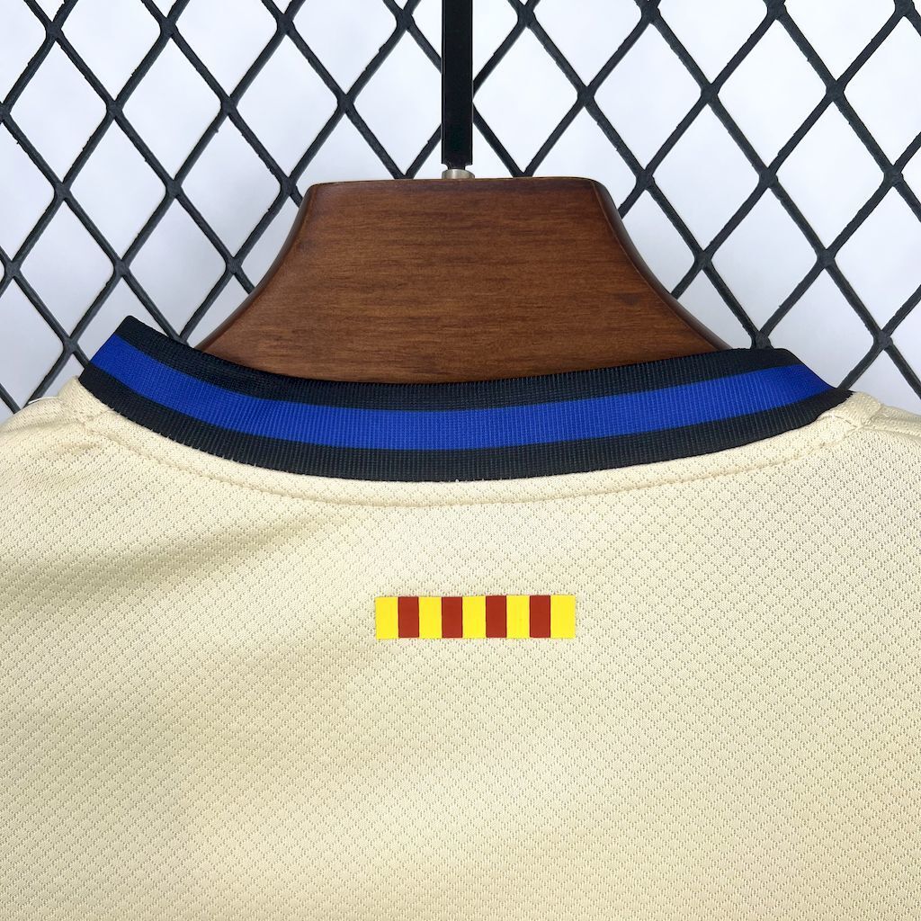 Kit Niño Barcelona Visita 25/26