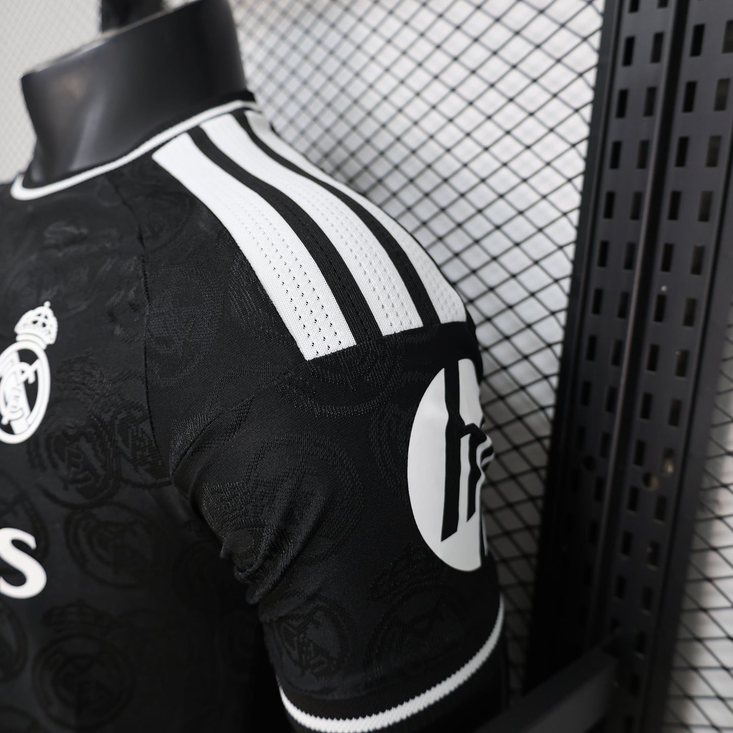 Camiseta Real Madrid Edición Especial Negra 25/26 - Versión Jugador