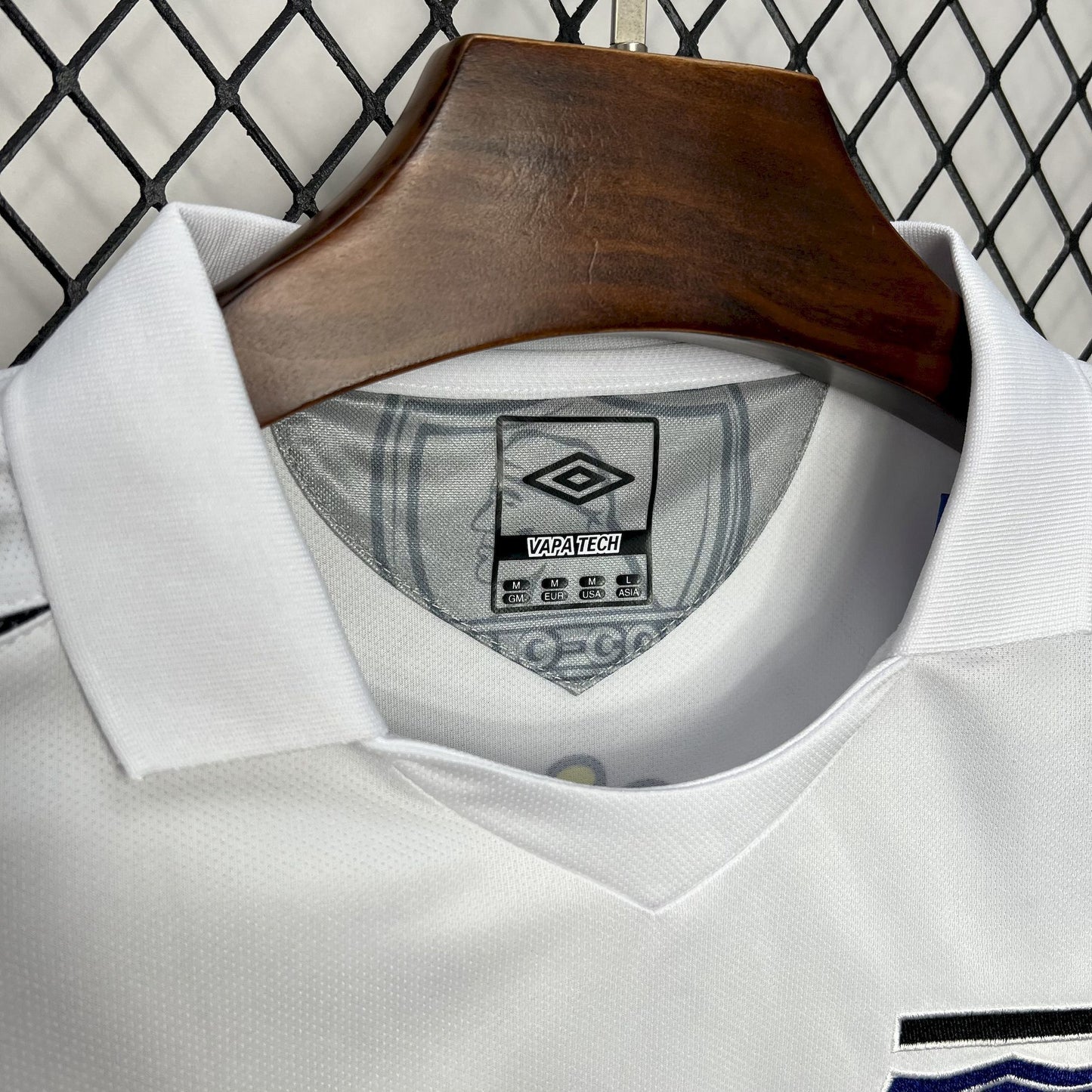 Camiseta Retro Colo Colo Local Manga Larga 2006