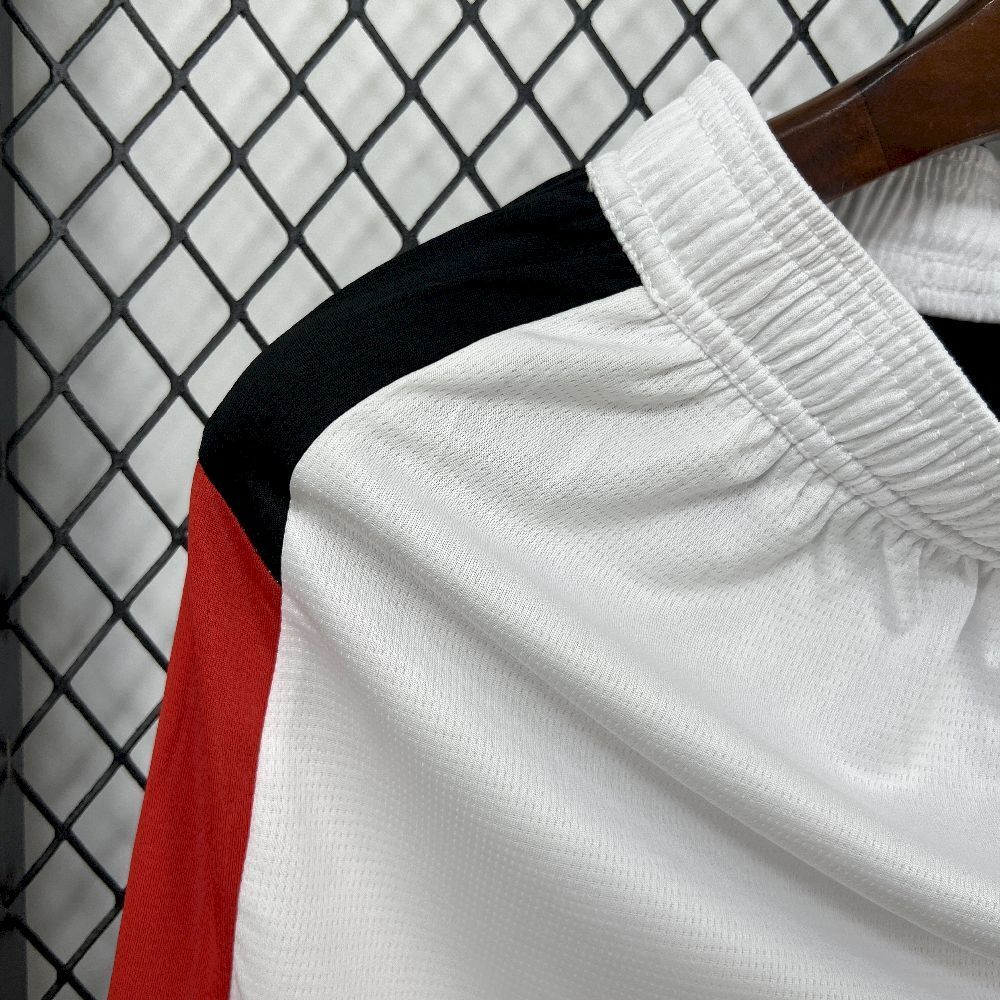 Short AC Milán Visita 25/26