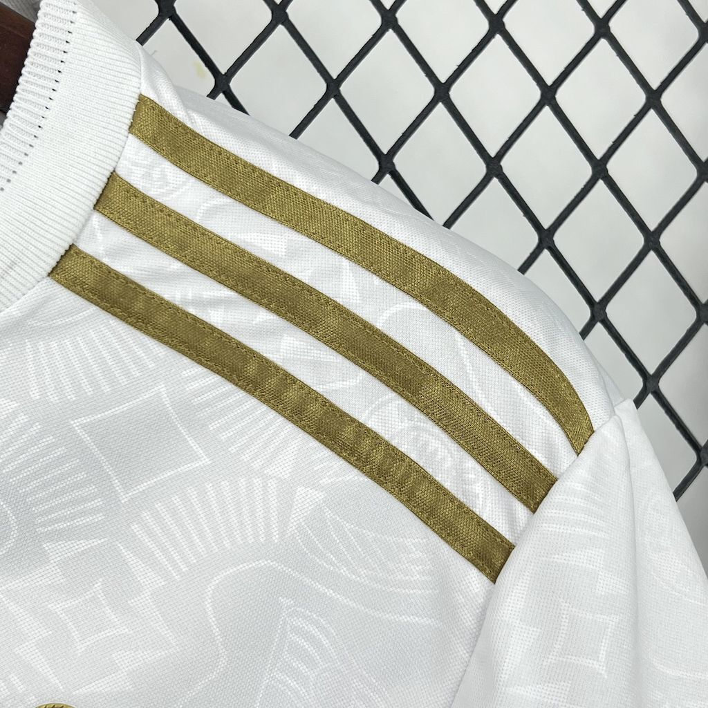 Camiseta Bayern Múnich 125 Años Blanca - Versión Fan