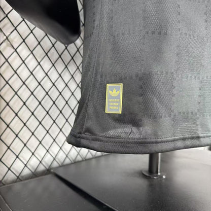 Camiseta Bayern Múnich Tercera 25/26 - Versión Jugador