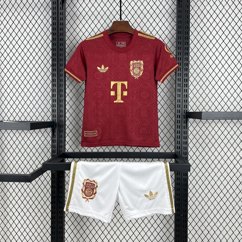 Kit Niño Bayern Múnich 125 Años