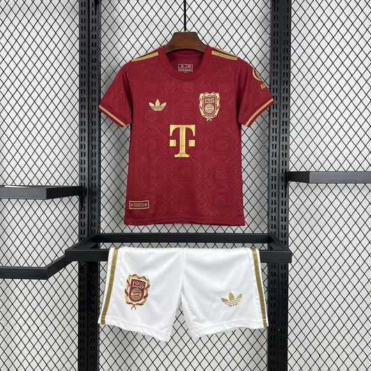 Kit Niño Bayern Múnich 125 Años