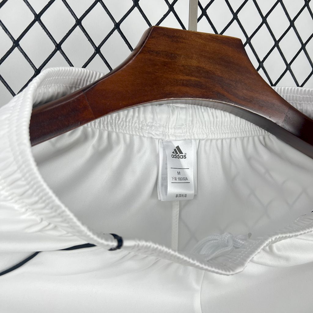 Short Manchester United Local 25/26