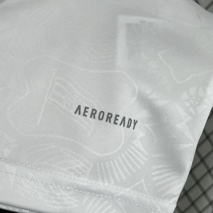 Camiseta Bayern Múnich 125 Años Blanca - Versión Fan