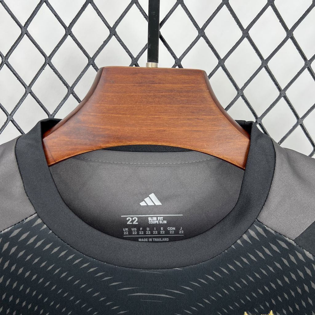 Kit Niño Bayern Múnich Portero Negro 25/26