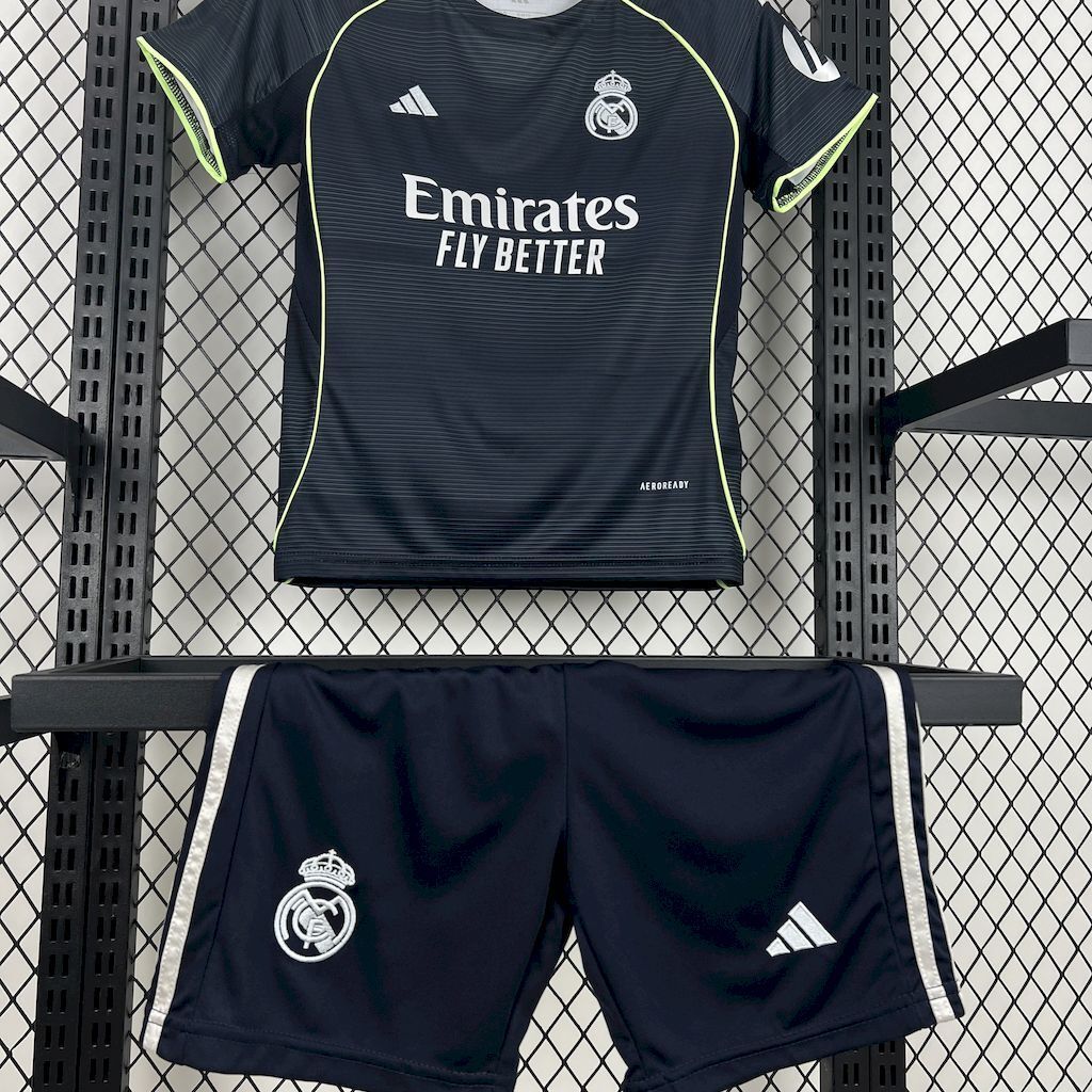Kit Niño Real Madrid Visita 25/26