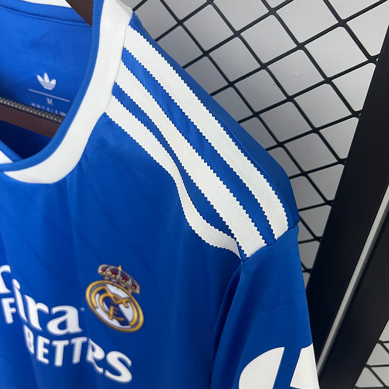 Camiseta Real Madrid Tercera25/26 - Versión Fan