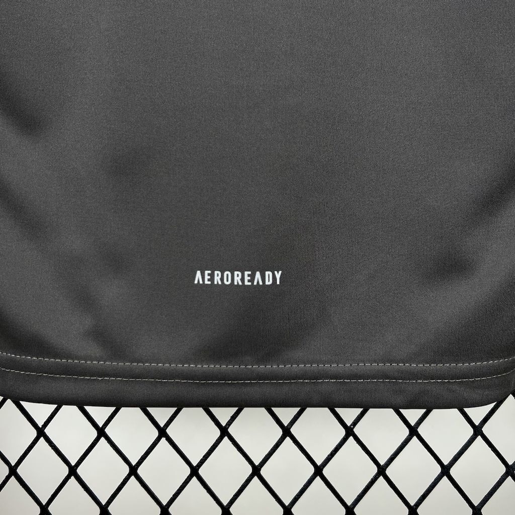 Kit Niño Bayern Múnich Portero Negro 25/26