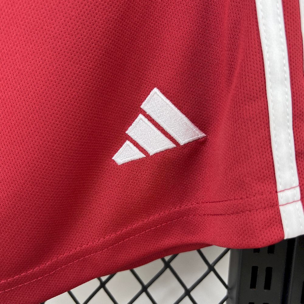 Short Liverpool Local 25/26