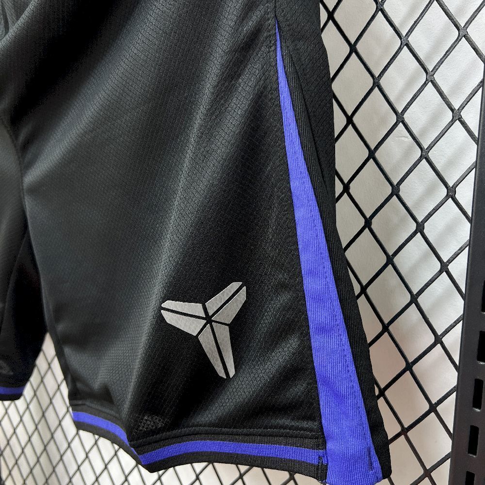 Short Barcelona Visita 25/26