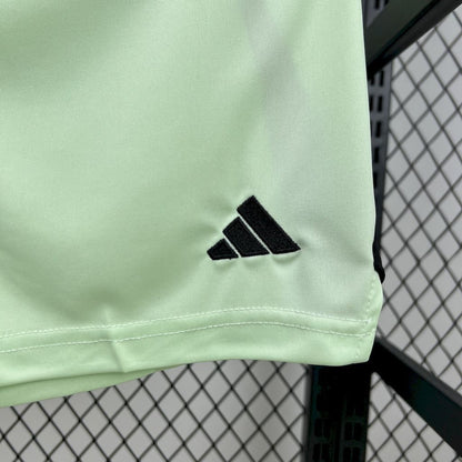 Kit Niño Bayern Múnich Portero Verde 25/26