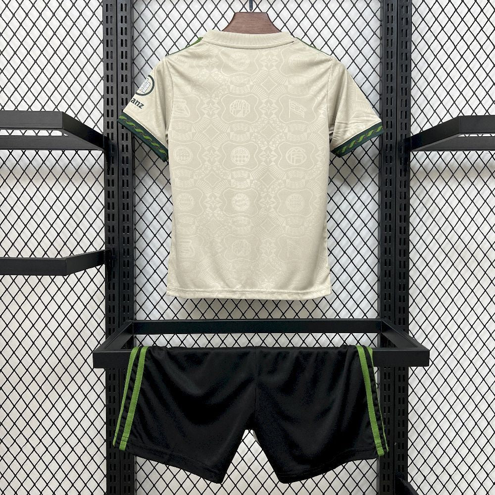 Kit Niño Bayern Múnich Oktoberfest 25/26