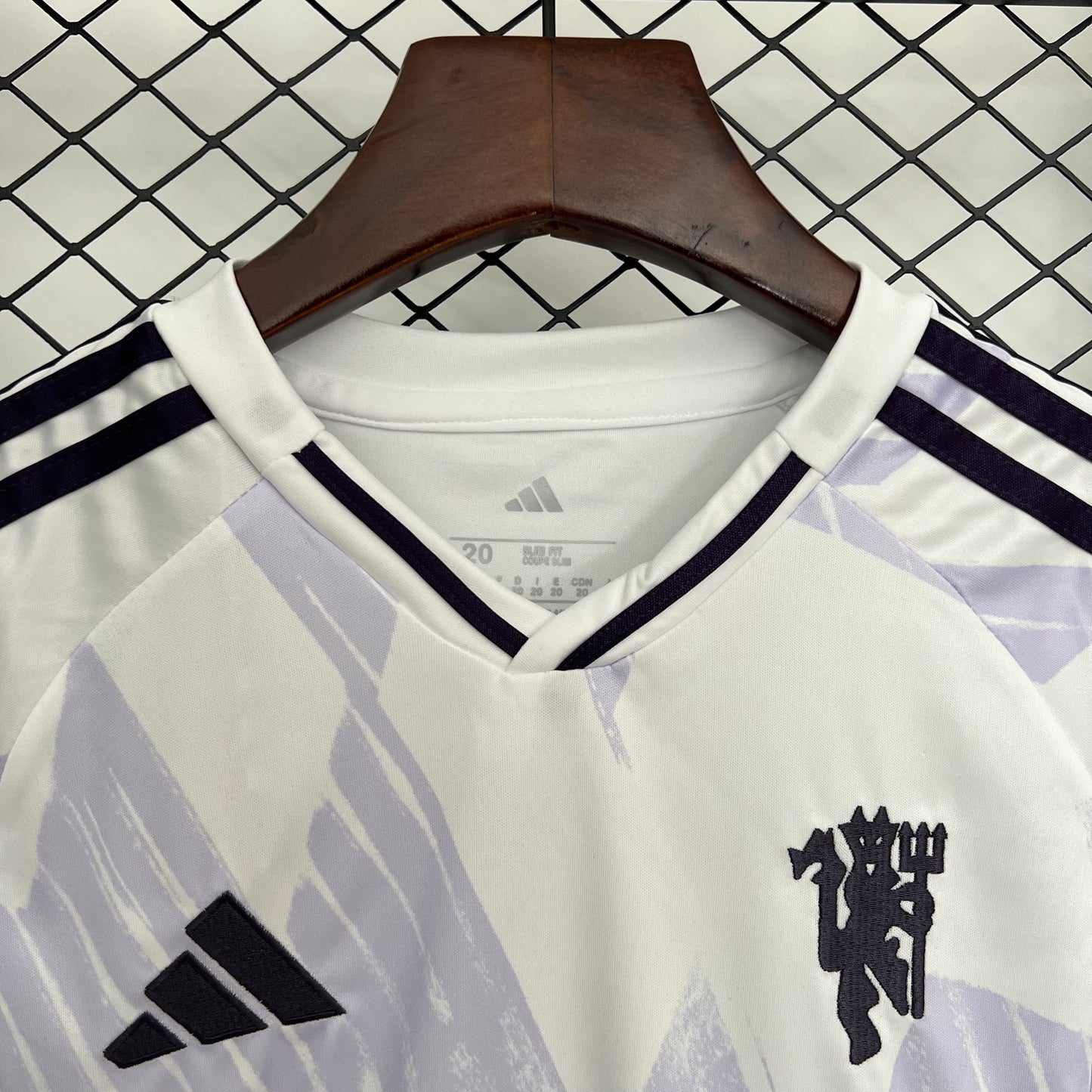 Kit Niño Manchester United Visita 25/26