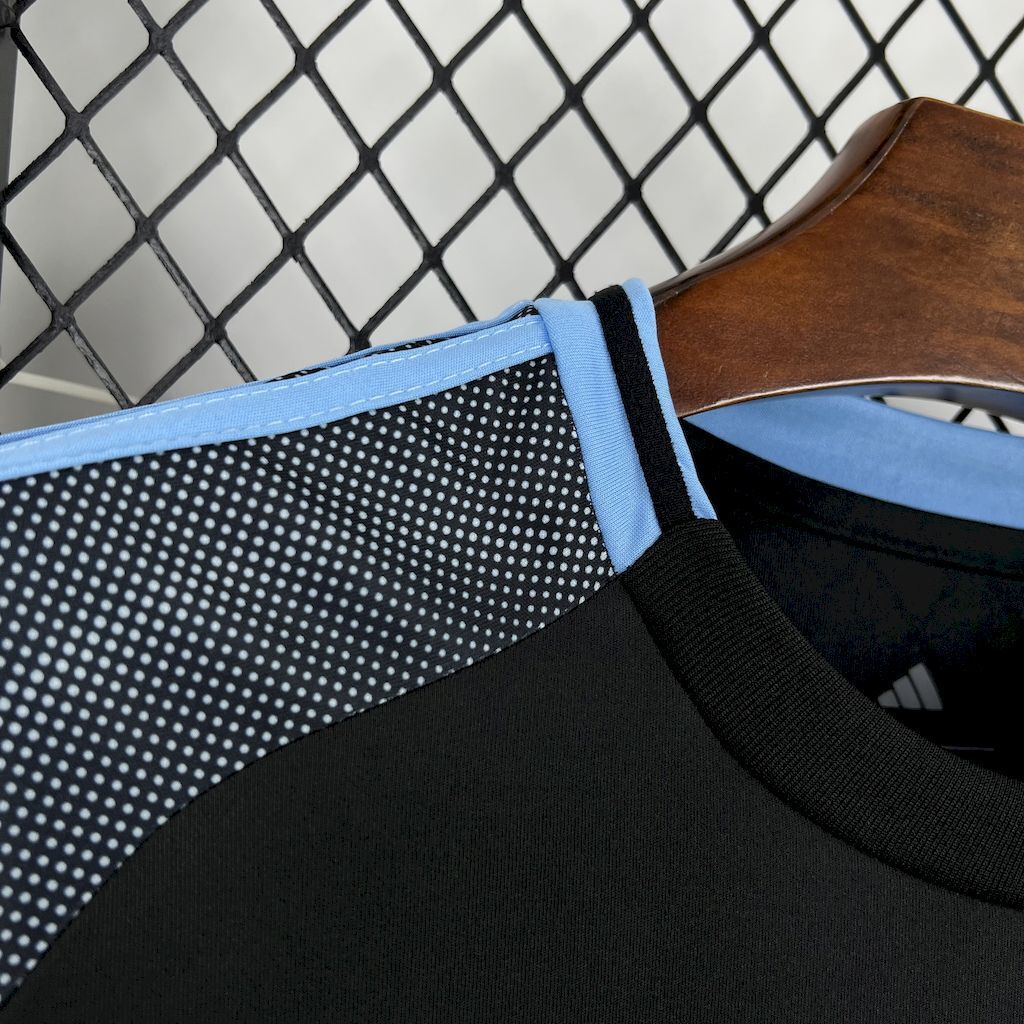 Camiseta Aston Villa Visita 25/26 - Versión Fan