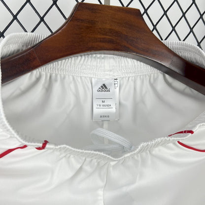 Short Arsenal Local 25/26