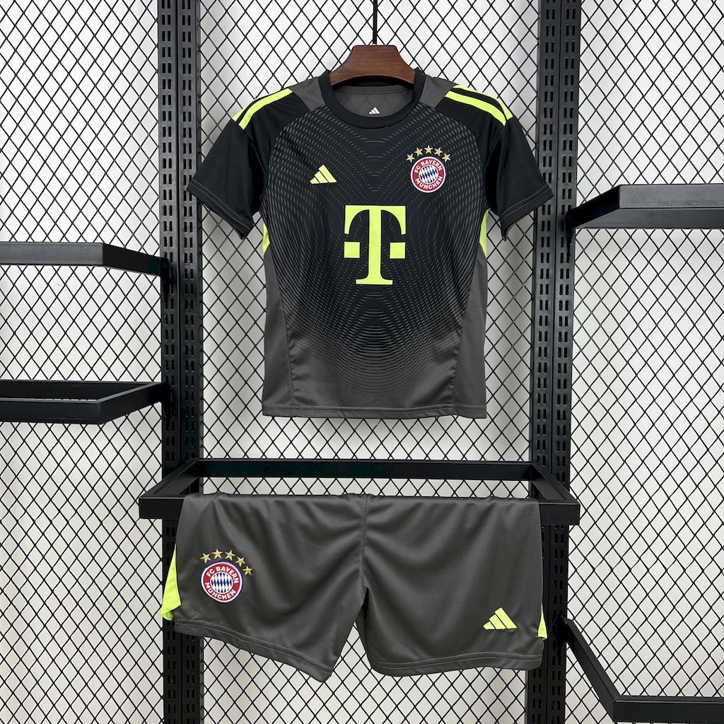Kit Niño Bayern Múnich Portero Negro 25/26