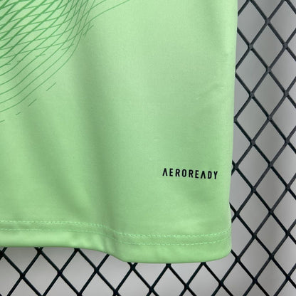 Kit Niño Bayern Múnich Portero Verde 25/26