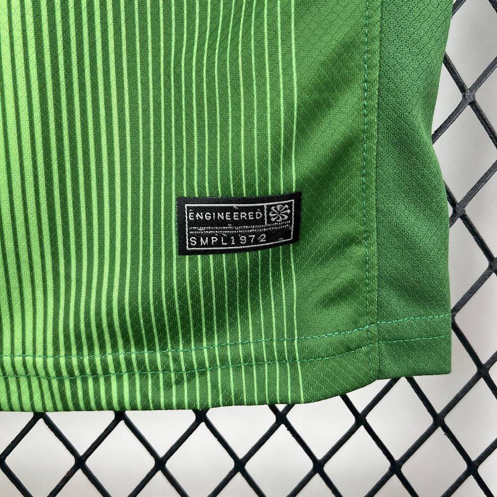 Kit Niño Barcelona Arquero Verde 25/26