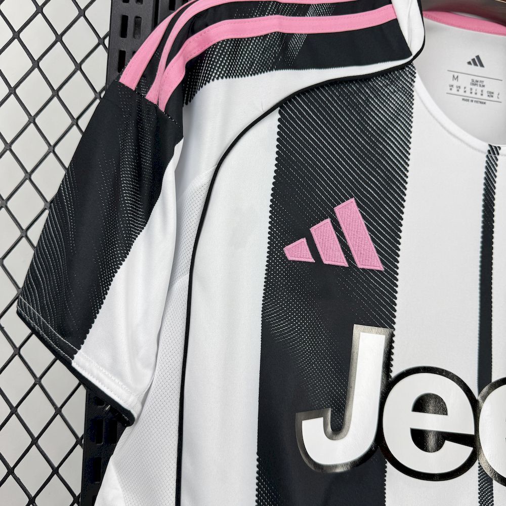 Camiseta Juventus Local 25/26 - Versión Fan
