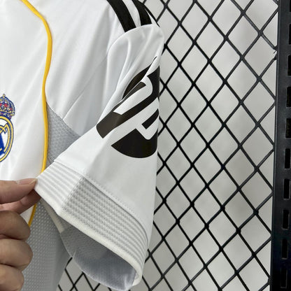 Camiseta Real Madrid Local 25/26 - Versión Fan