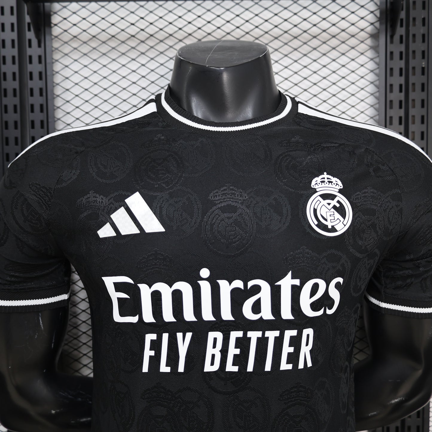 Camiseta Real Madrid Edición Especial Negra 25/26 - Versión Jugador