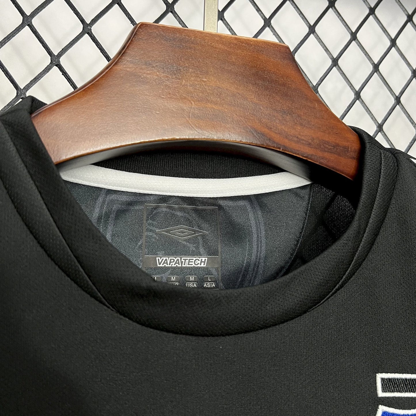 Camiseta Retro Colo Colo Visita Manga Larga 2006