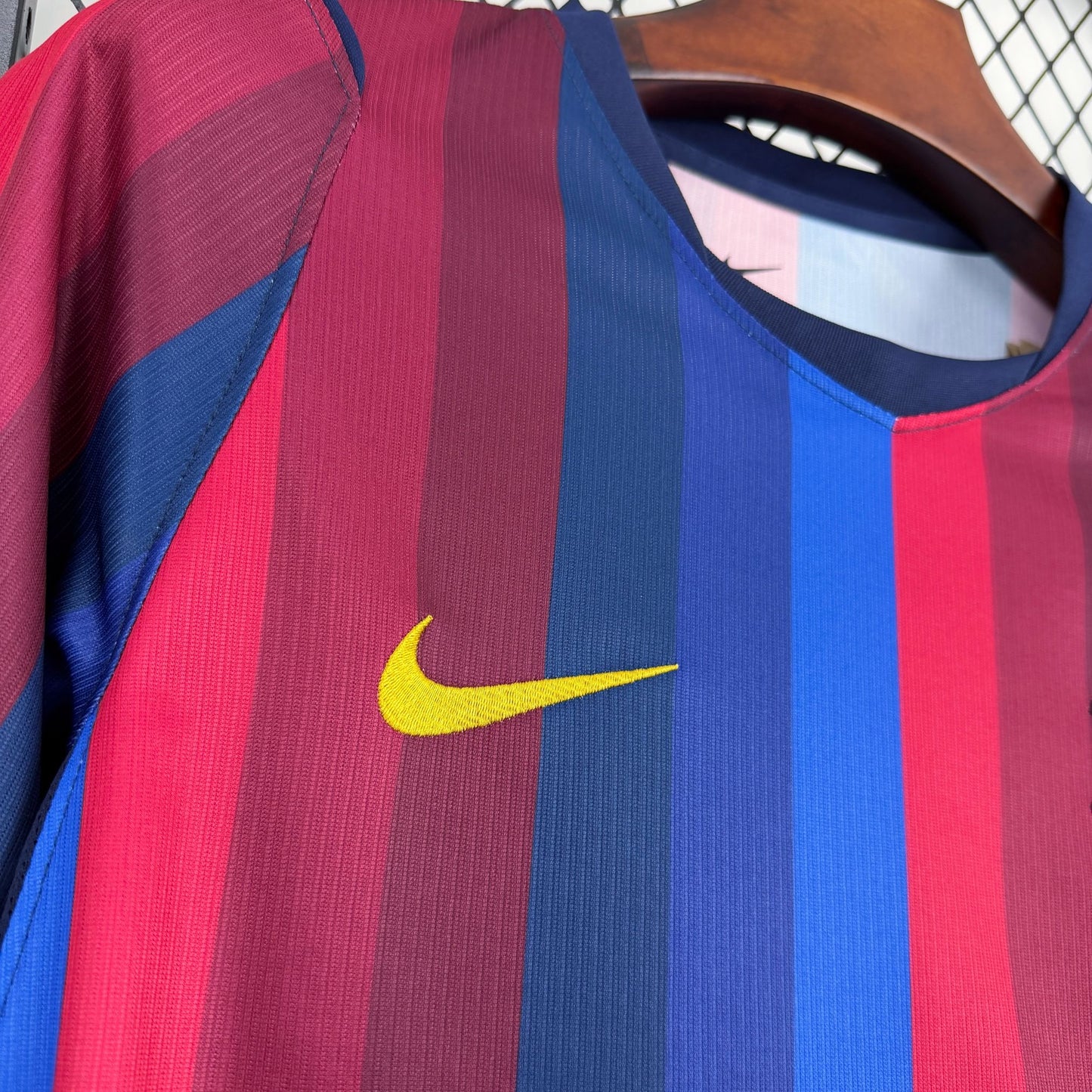Camiseta Barcelona Local 26/27 - Versión Fan