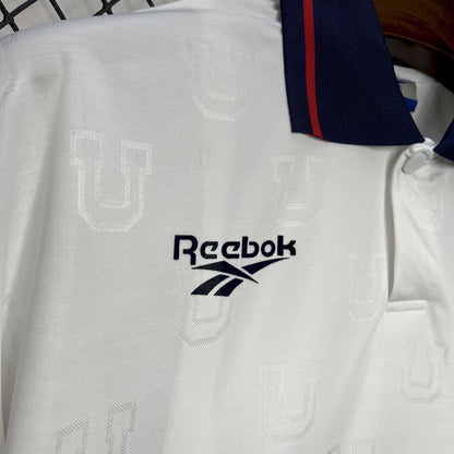 Camiseta Retro Universidad de Chile Visita 1997