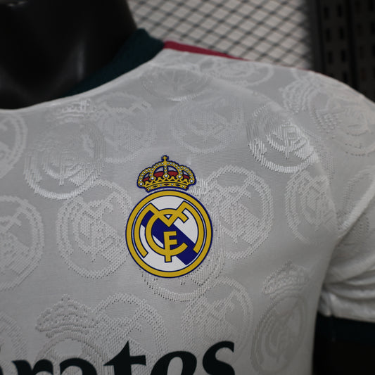 Camiseta Real Madrid Edición Especial Blanca 25/26 - Versión Jugador