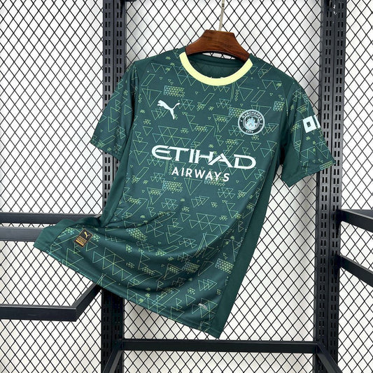 Camiseta Manchester City EA SPORTS 25/26 - Versión Fan