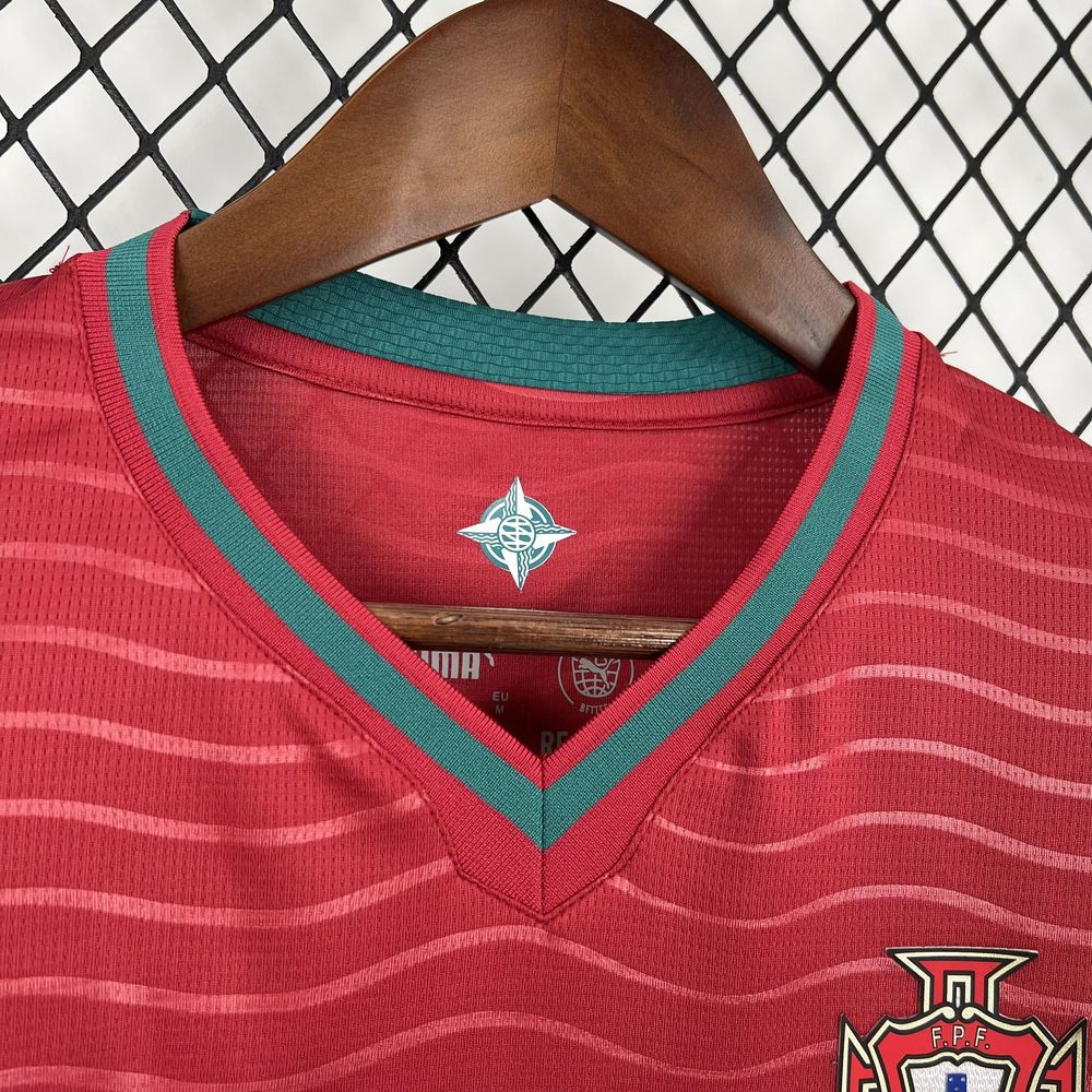 Camiseta Portugal Local Mundial 2026 - Mujer