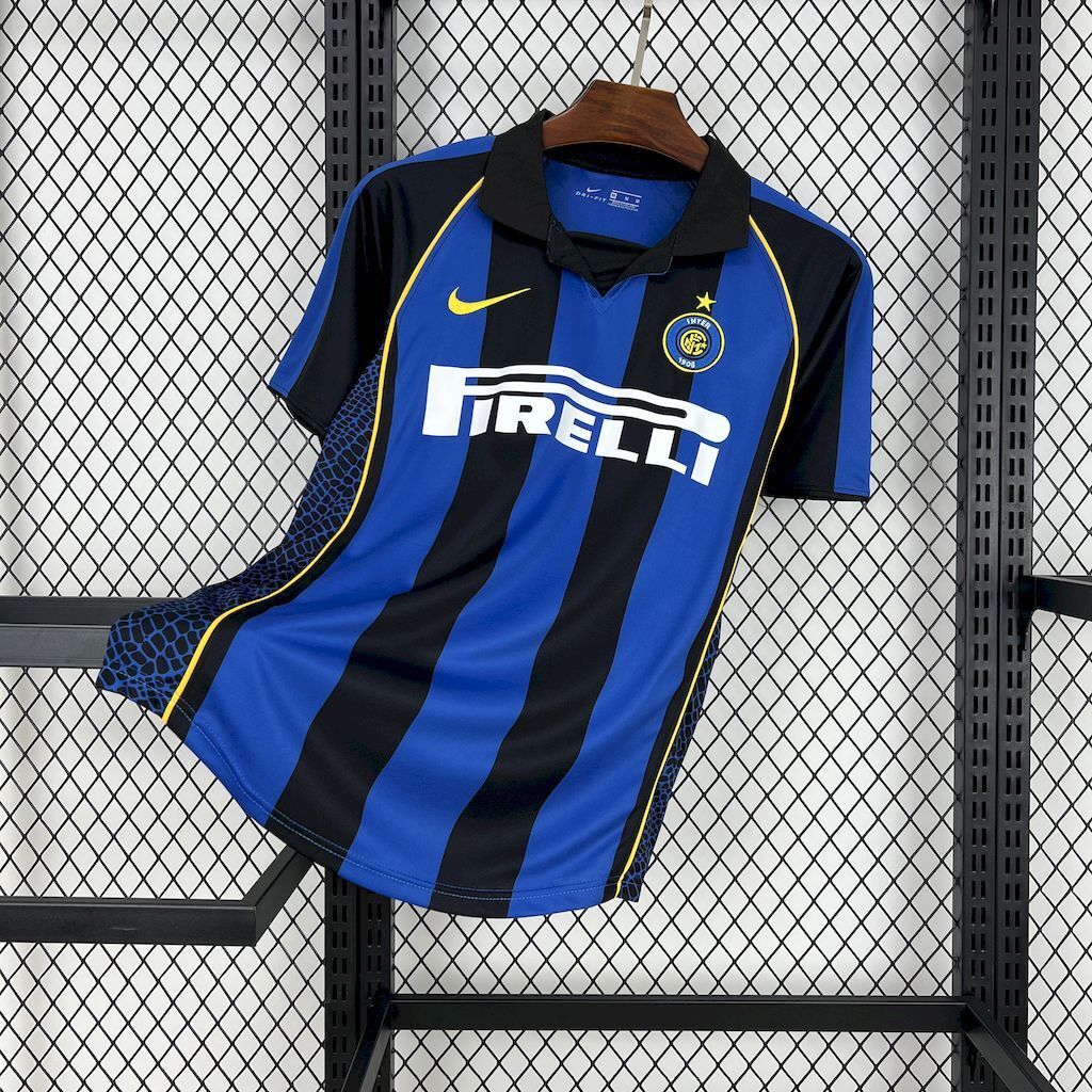 Camiseta Retro Inter de Milán Local 01/02
