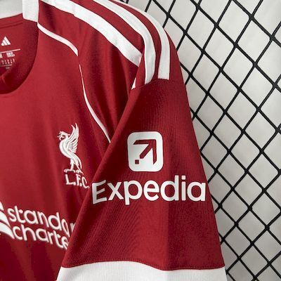 Camiseta Liverpool Local 25/26 - Versión Fan