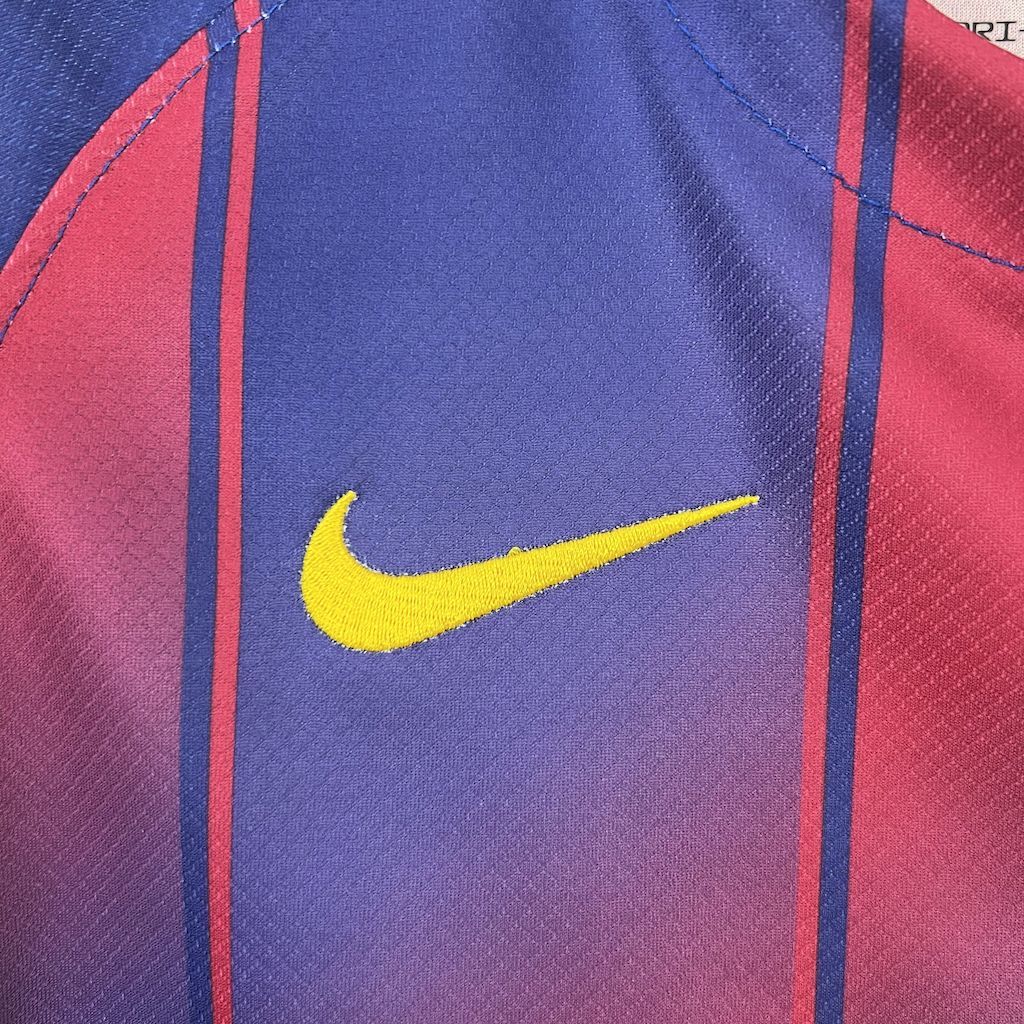 Camiseta Barcelona Local 25/26 - Mujer