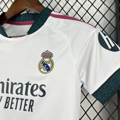 Kit Niño Real Madrid Local 26/27
