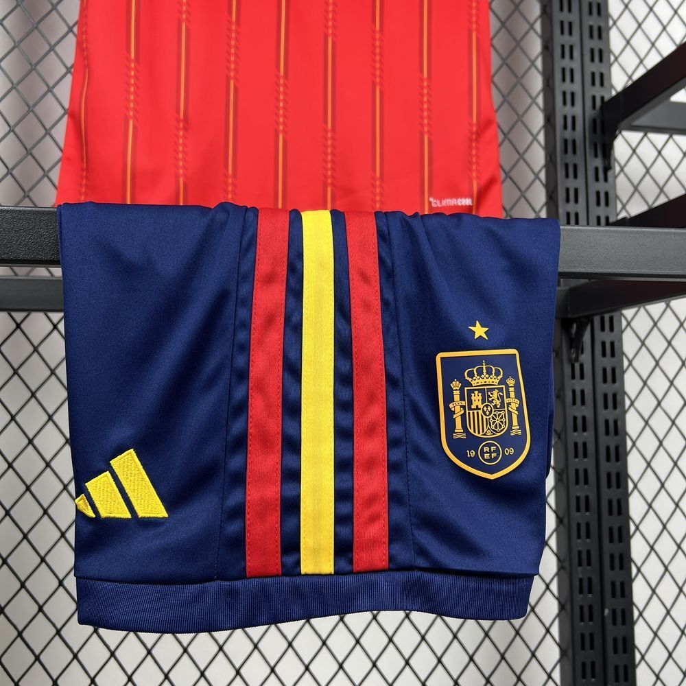 Kit Niño España Local Mundial 2026
