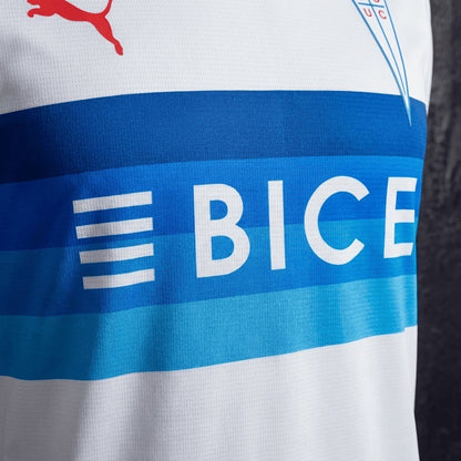 Camiseta Universidad Católica Local 2026 - Versión Fan