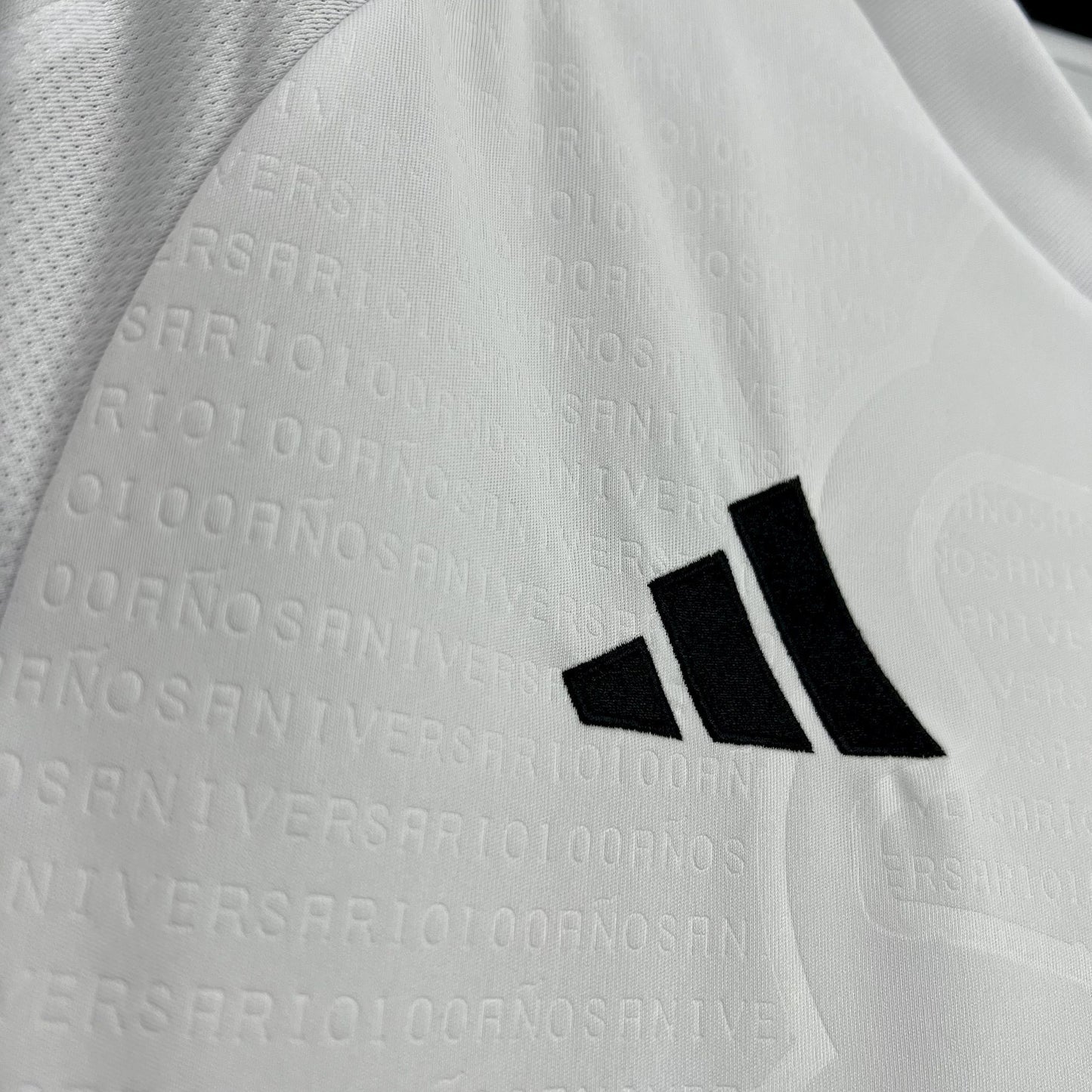 Camiseta Colo Colo Local 2025 - Versión Fan