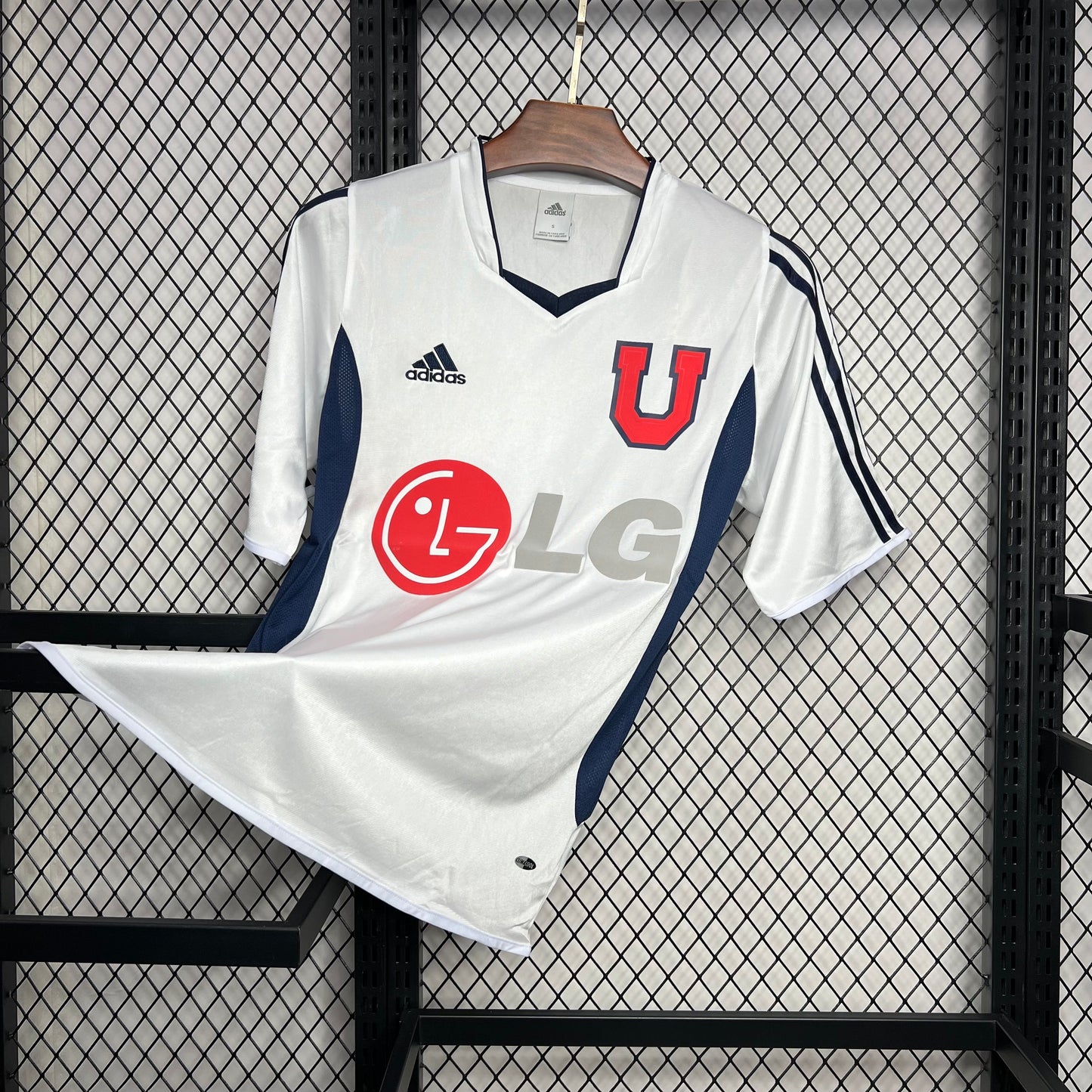 Camiseta Retro Universidad de Chile Visita 2003