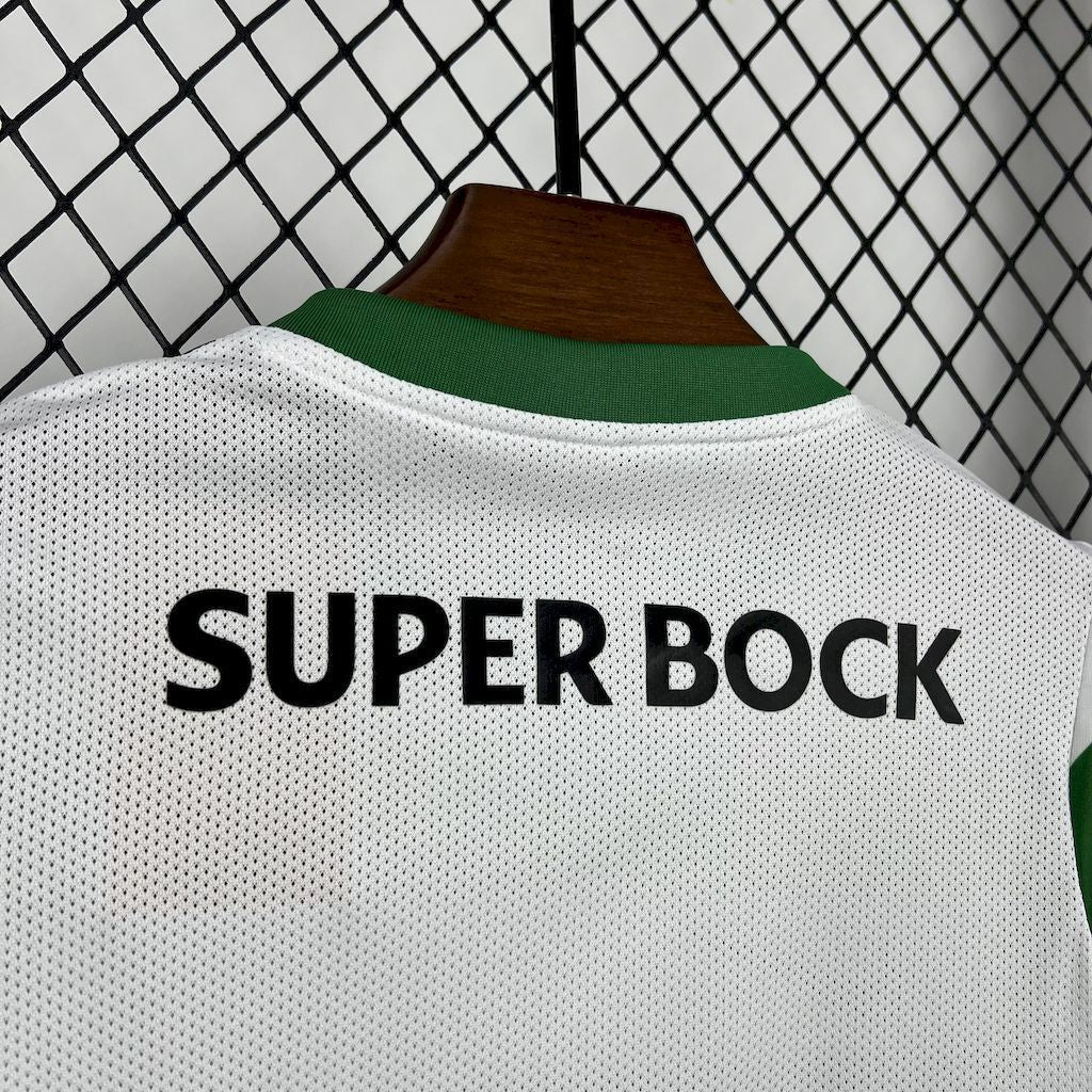 Kit Niño Sporting Local 2026