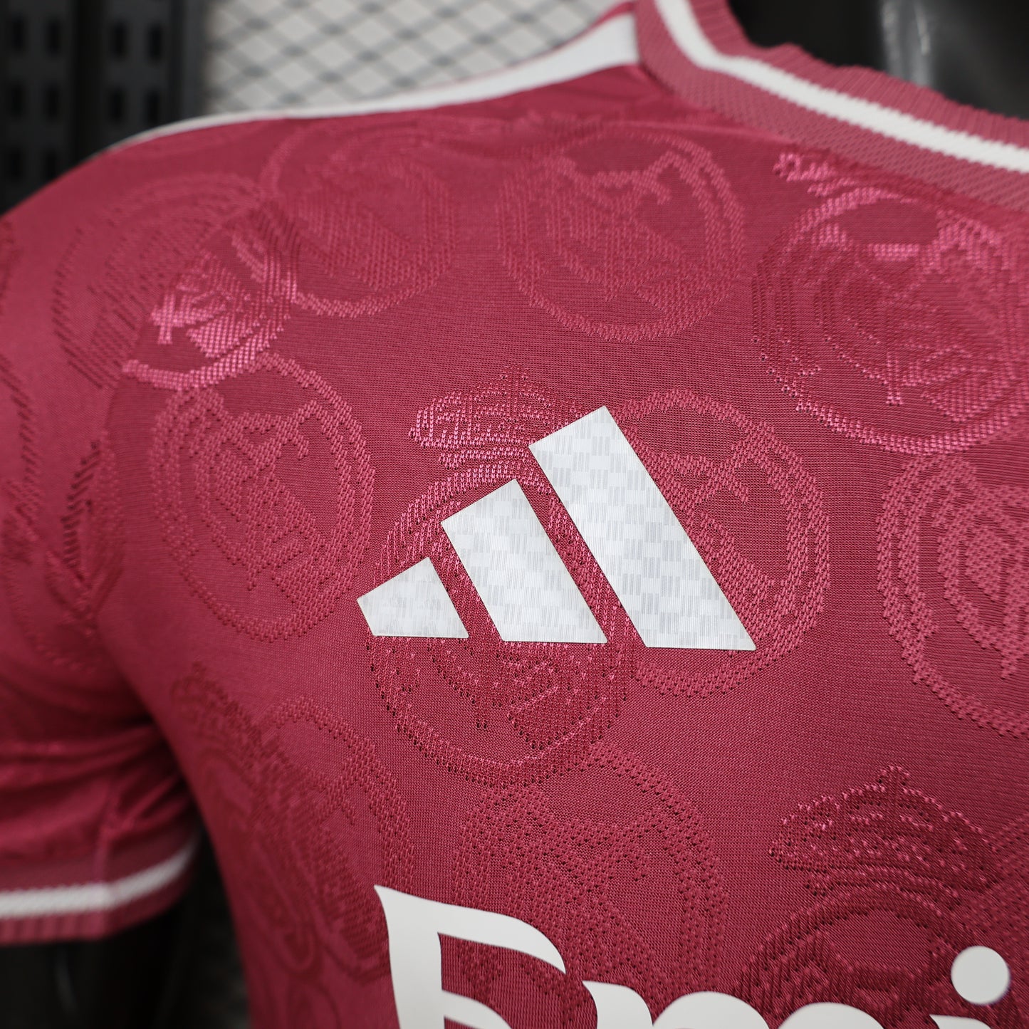 Camiseta Real Madrid Edición Especial Roja 25/26 - Versión Jugador