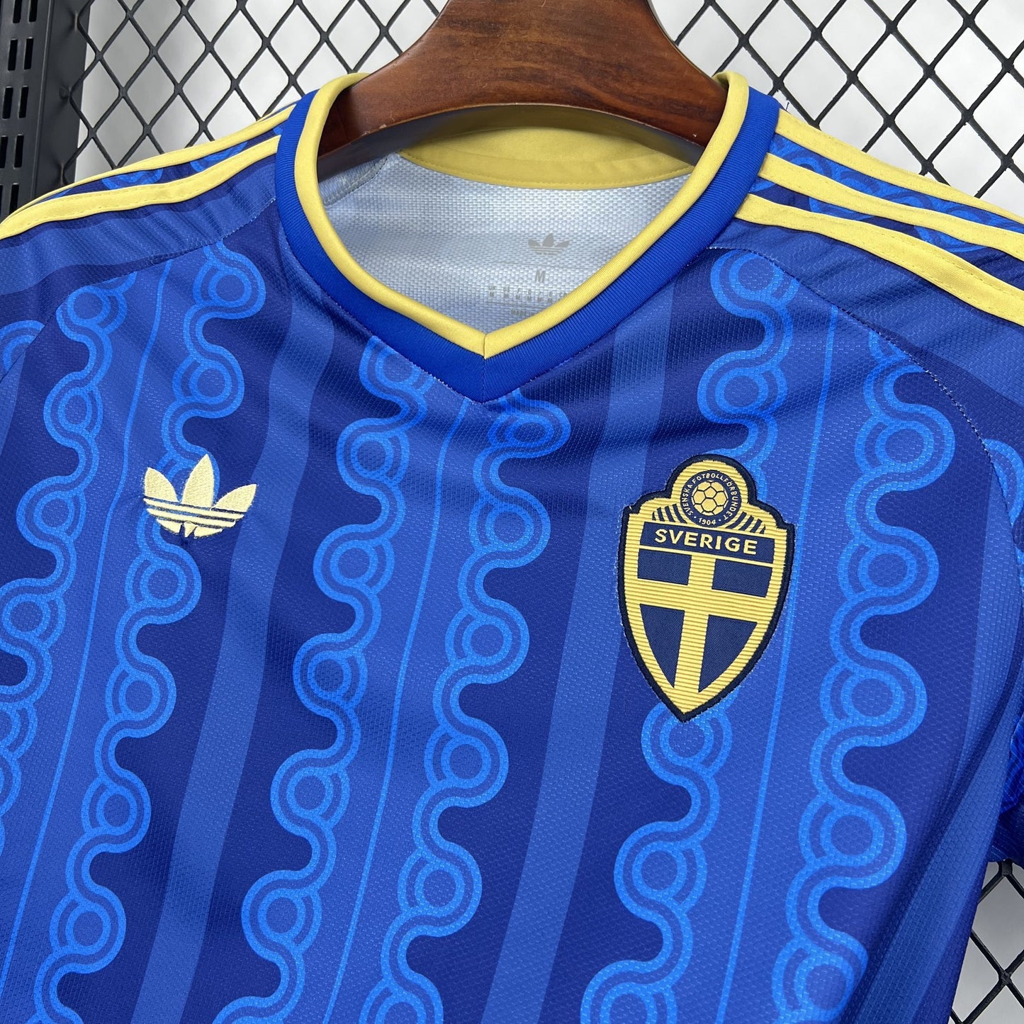 Camiseta Suecia Visita Mundial 2026 - Versión Fan