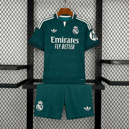 Kit Niño Real Madrid Visita 26/27