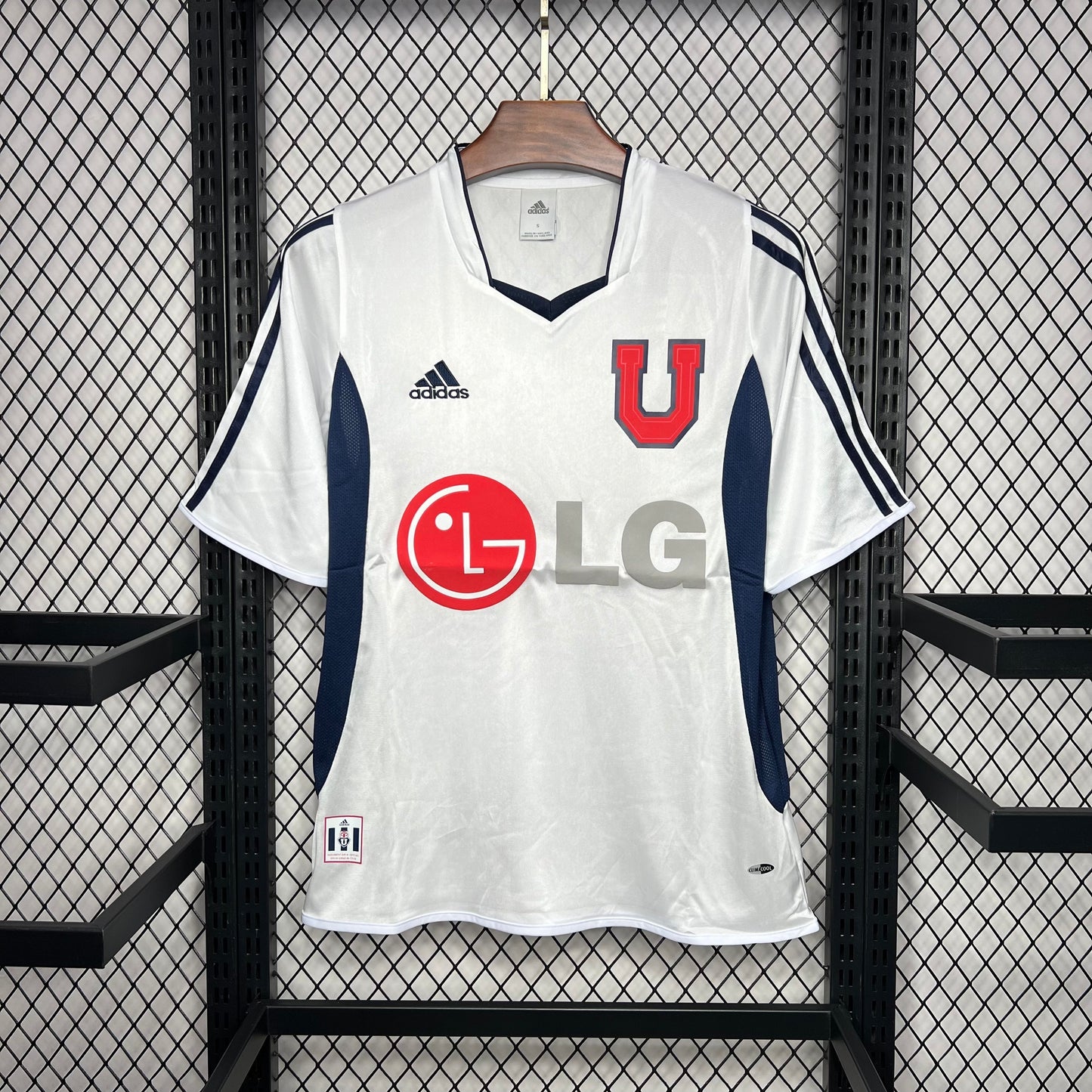 Camiseta Retro Universidad de Chile Visita 2003