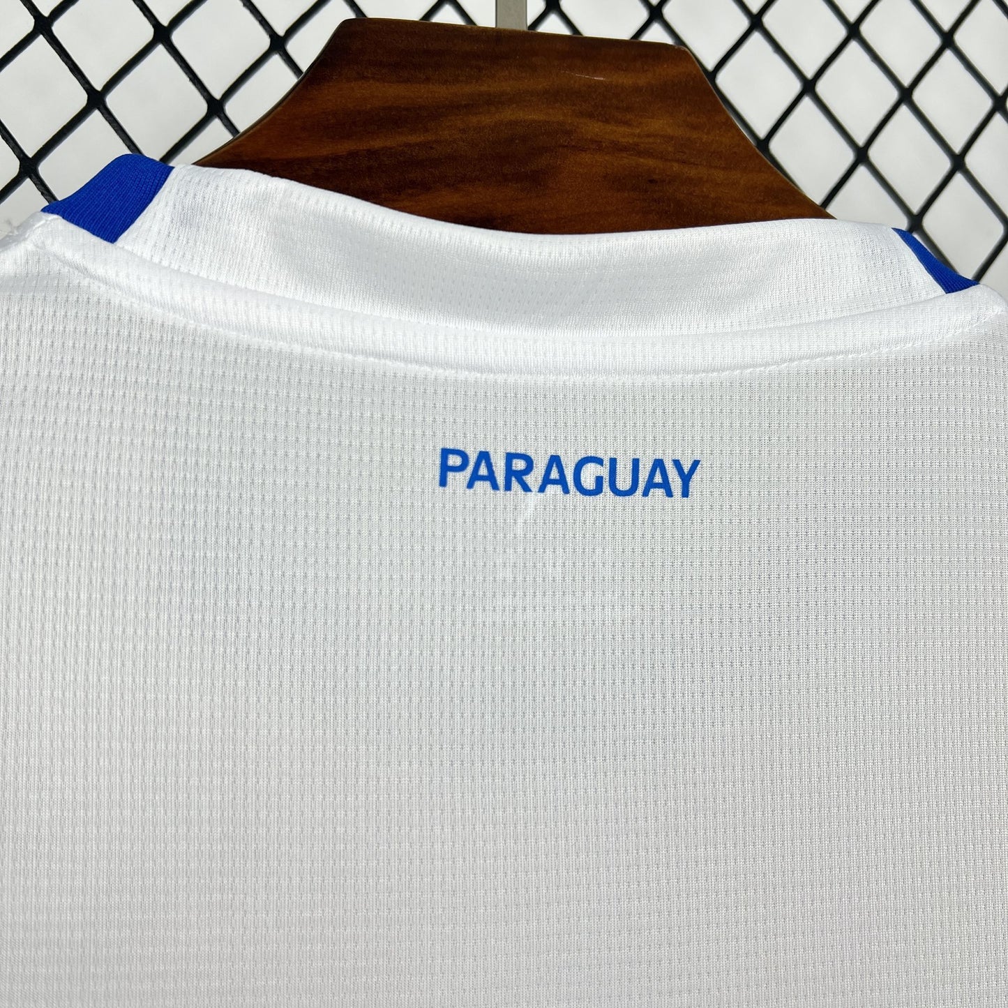Camiseta Paraguay Local Mundial 2026 - Versión Fan