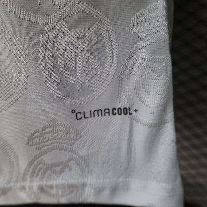 Camiseta Real Madrid Edición Especial Blanca 25/26 - Versión Jugador